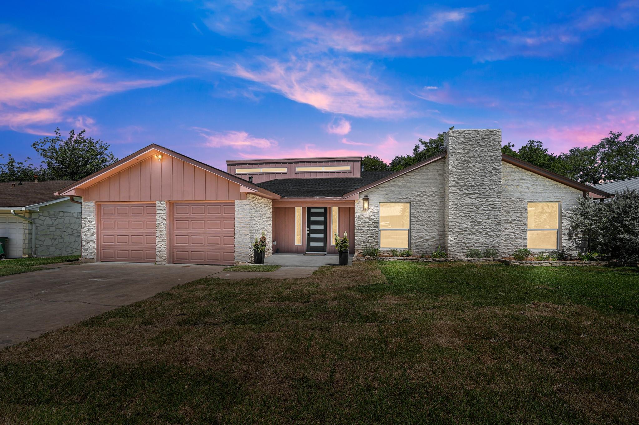 11804 Buckingham, Austin, TX 78759 — photo 1