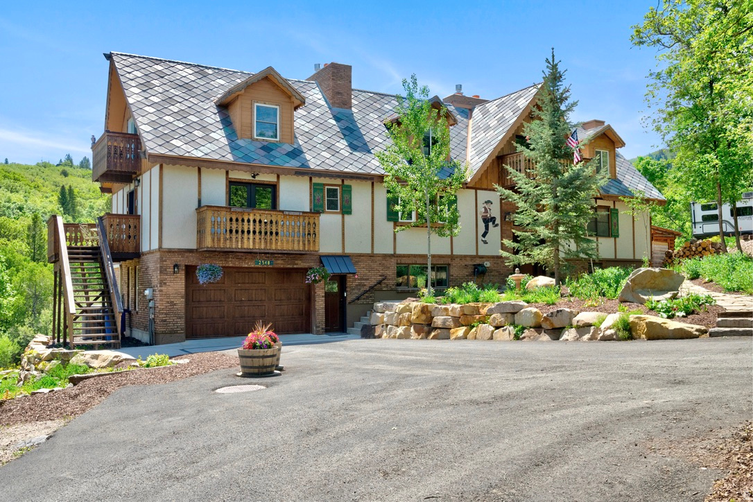 2548 N NORDIC VALLEY DRIVE DR, Eden, UT 84310 — photo 1