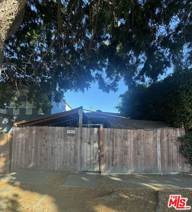 11416 Venice Boulevard, Los Angeles, CA 90066 — photo 1