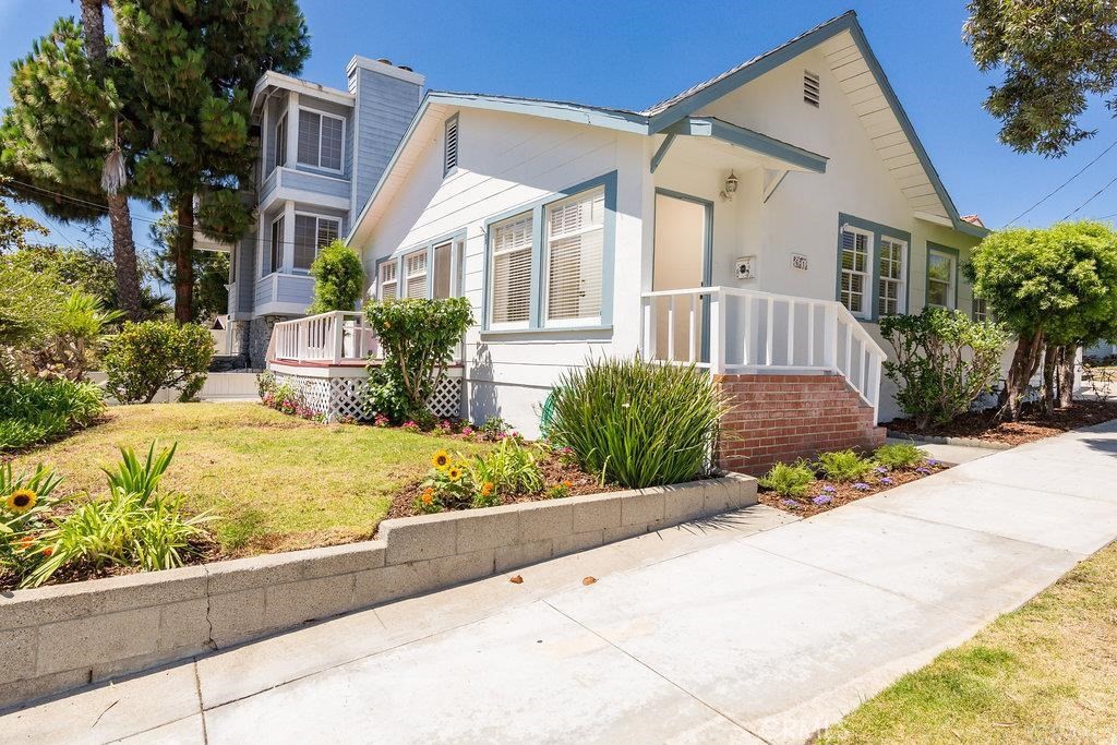 601 Carnelian, Redondo Beach, CA 90277 — photo 1