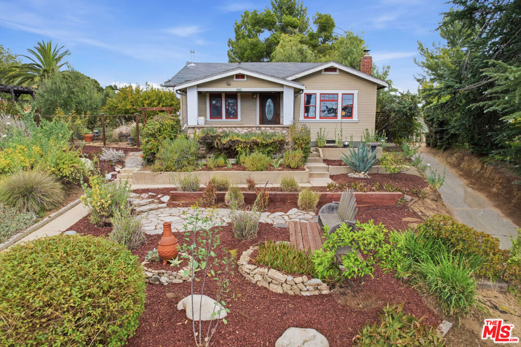 1842 Phillips Way, Los Angeles, CA 90042 — photo 1