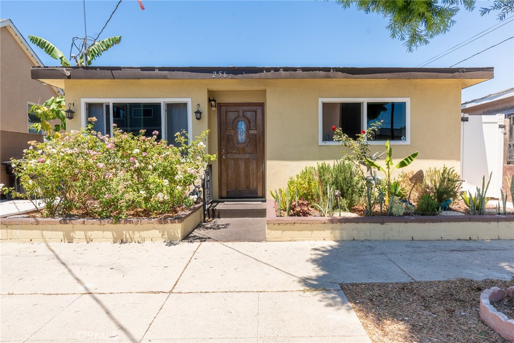 256 W 14th, San Pedro, CA 90731 — photo 1