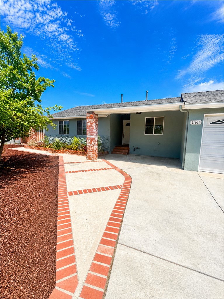 11611 Wixom, North Hollywood, CA 91605 — photo 1