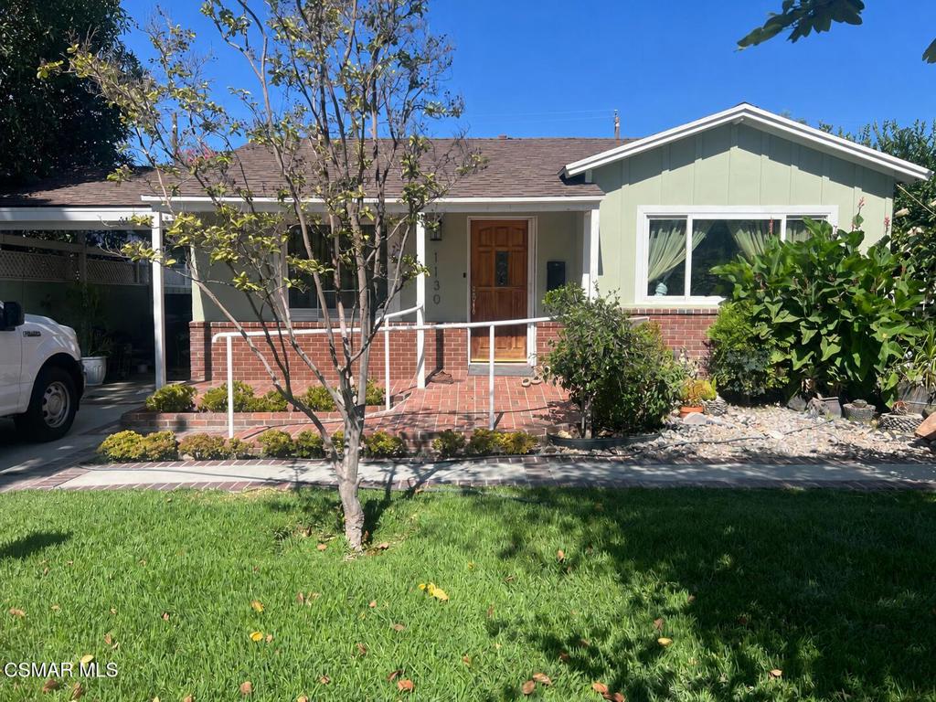 1130 N Maple Street, Burbank, CA 91505 — photo 1