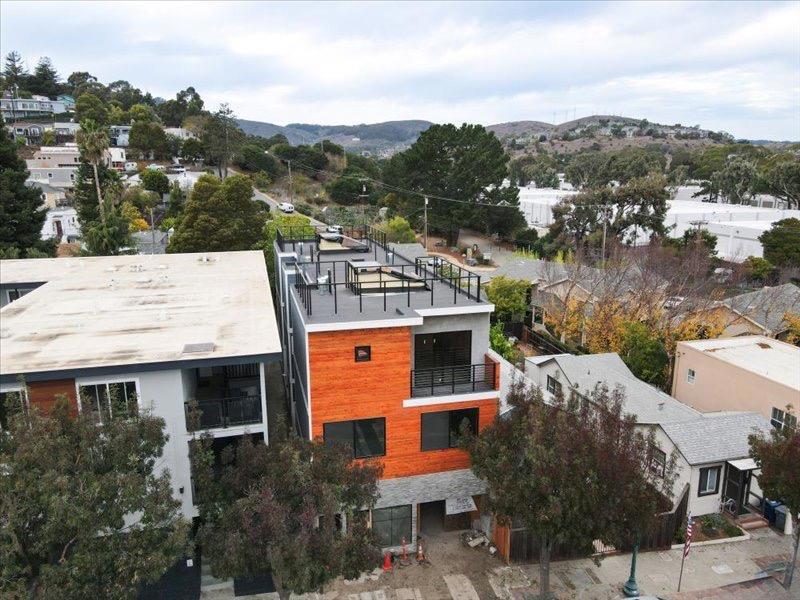 18 Visitacion Avenue, Brisbane, CA 94005 — photo 1