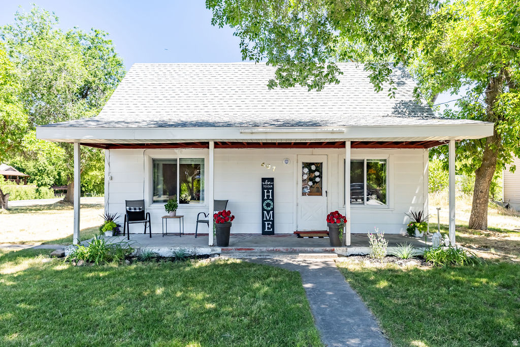 407 S 100 E, Hyrum, UT 84319 — photo 1