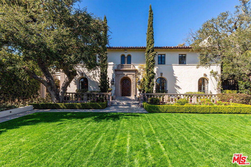 501 S Hudson Avenue, Los Angeles, CA 90020 — photo 1