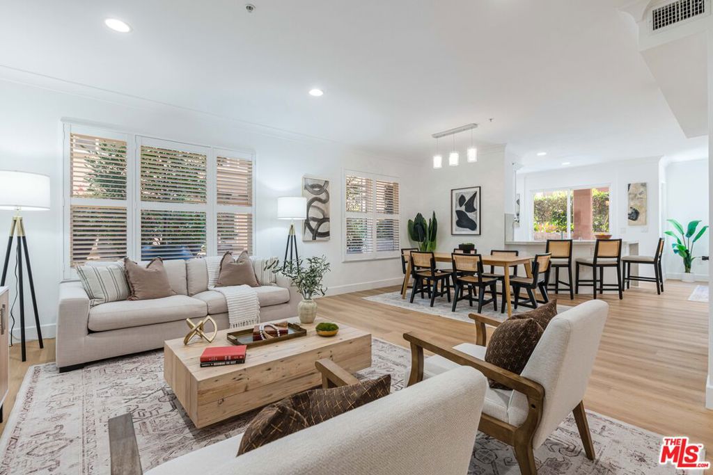 6020 Seabluff Drive 114, Playa Vista, CA 90094 — photo 1