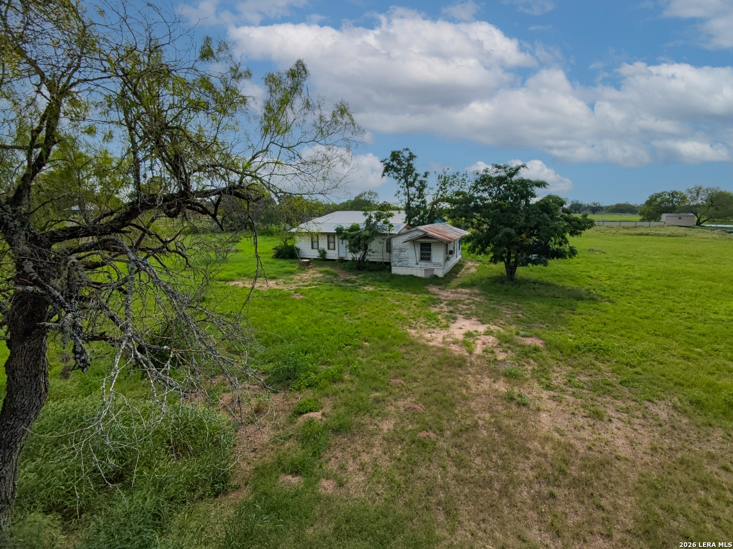 2721 County Road 676, , 78016 — photo 1