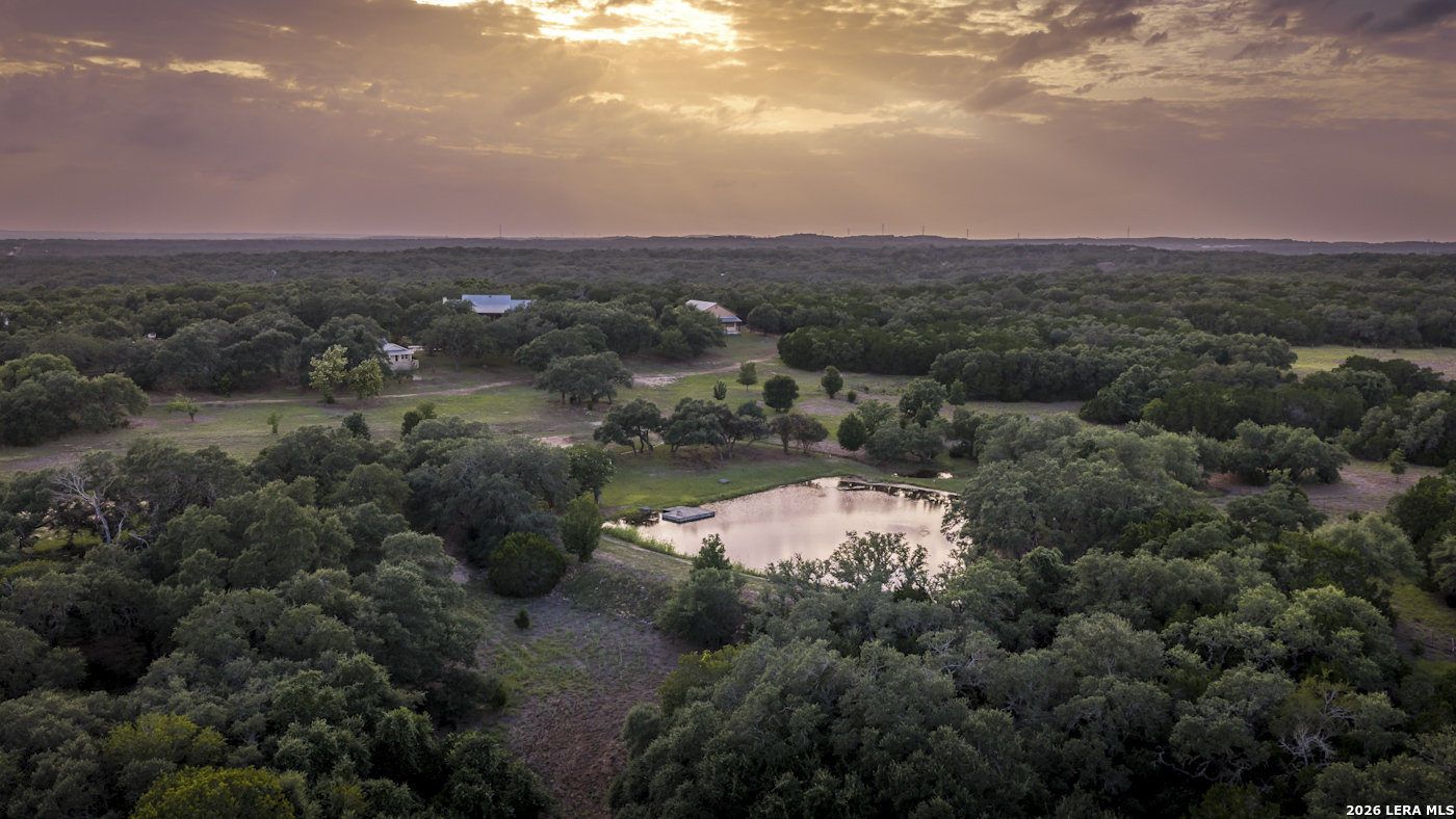 5261 W Ammann Rd, Bulverde, TX 78163 — photo 1