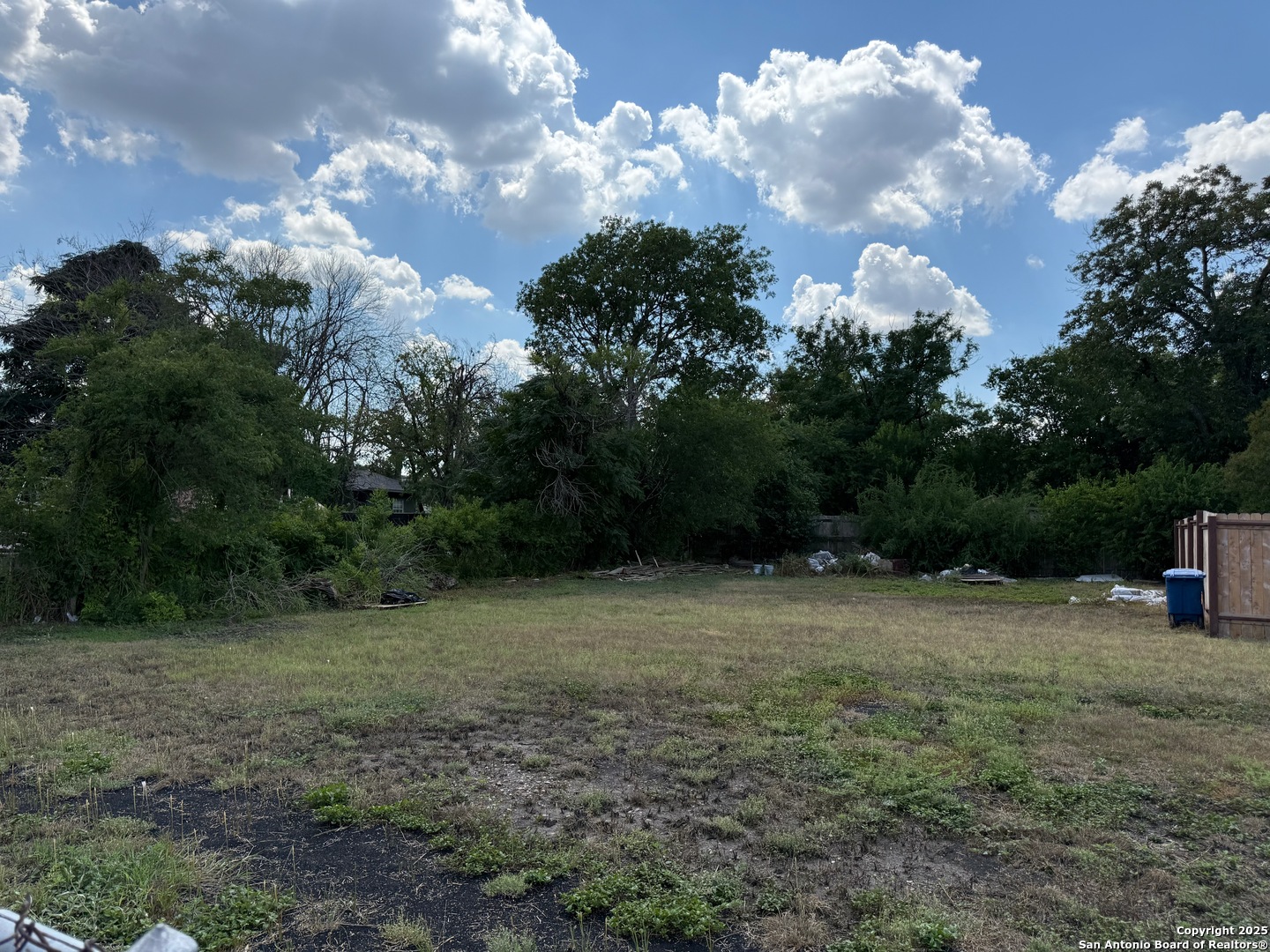 1215 N Mel Waiters Way, San Antonio, TX 78202 — photo 1