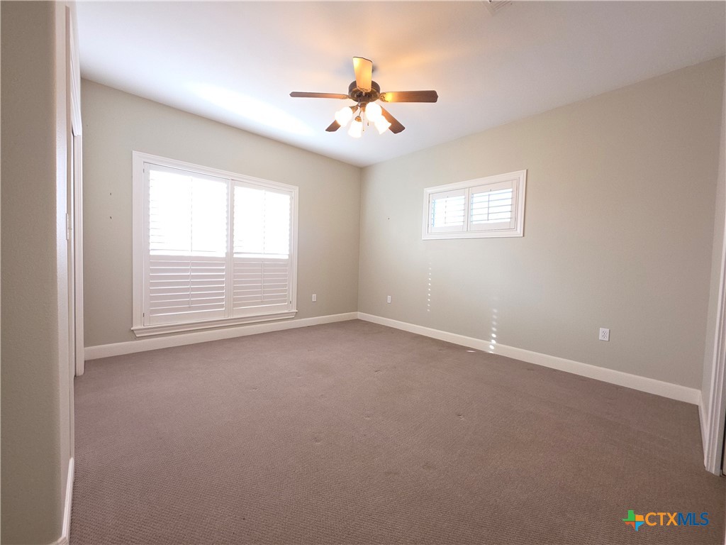 565 Ward, Goliad, TX 77963 — photo 1