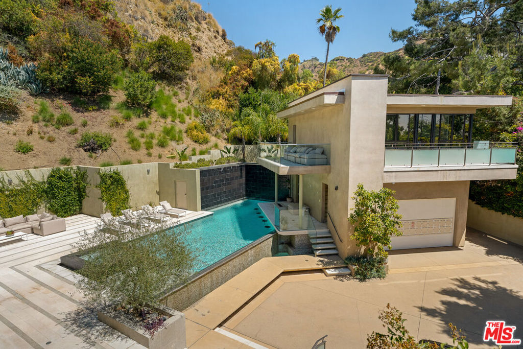 7801 Hillside Avenue, Los Angeles, CA 90046 — photo 1