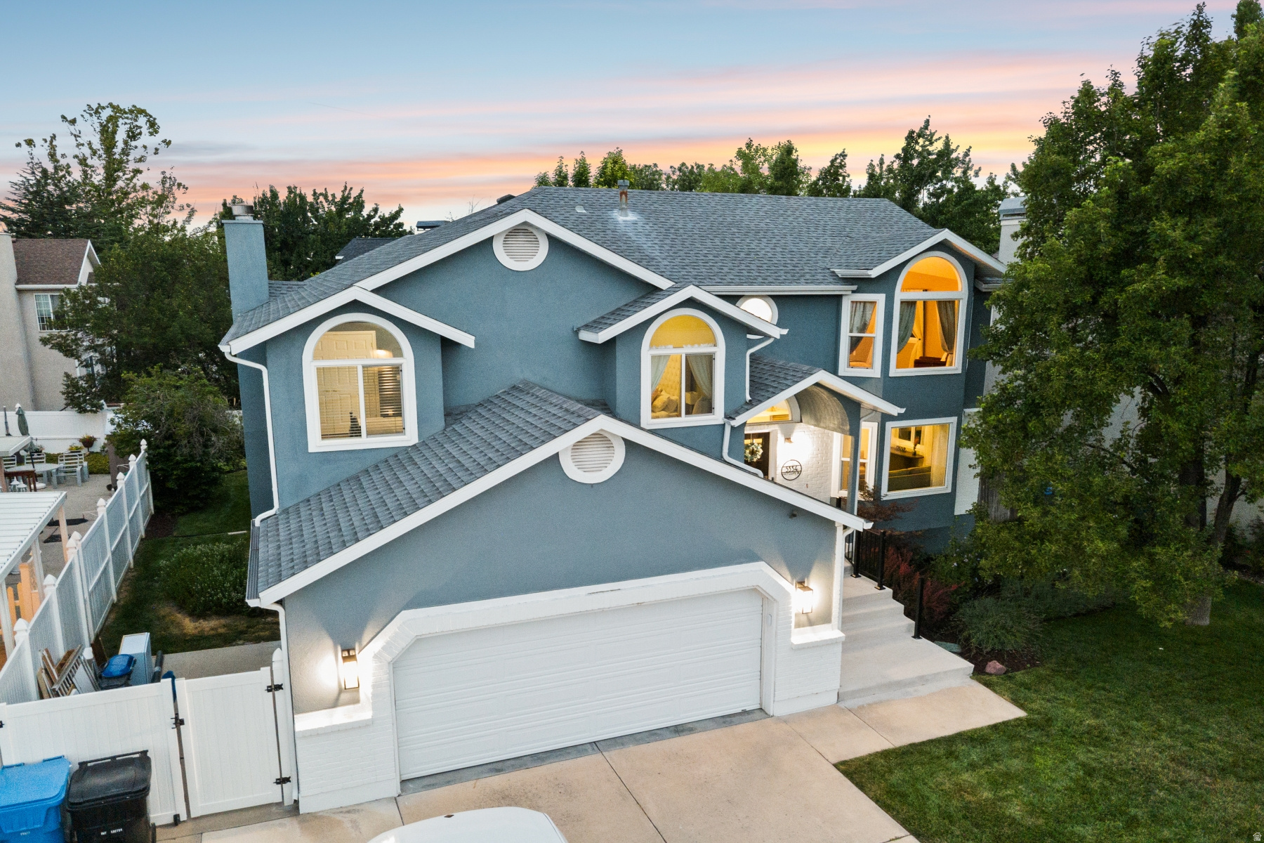 5334 S CASTLEGATE DR, Salt Lake City, UT 84117 — photo 1