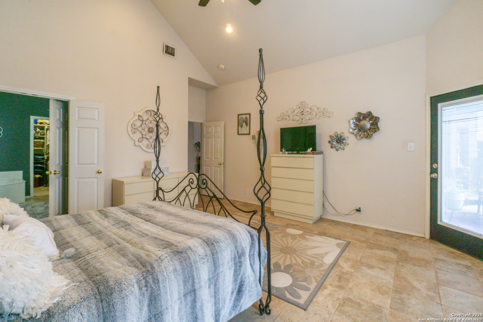 610 Mello Oak