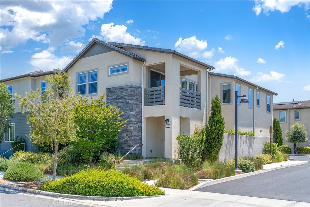 200 Chorus, Irvine, CA 92618 — photo 1