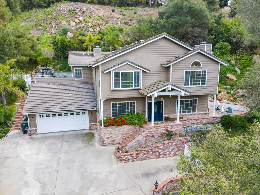 2656 Secret Lake Ln, Fallbrook, CA 92028 — photo 1
