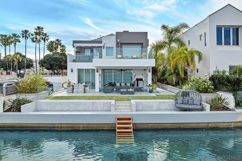 5 Spinnaker Way, Coronado, CA 92118 — photo 1