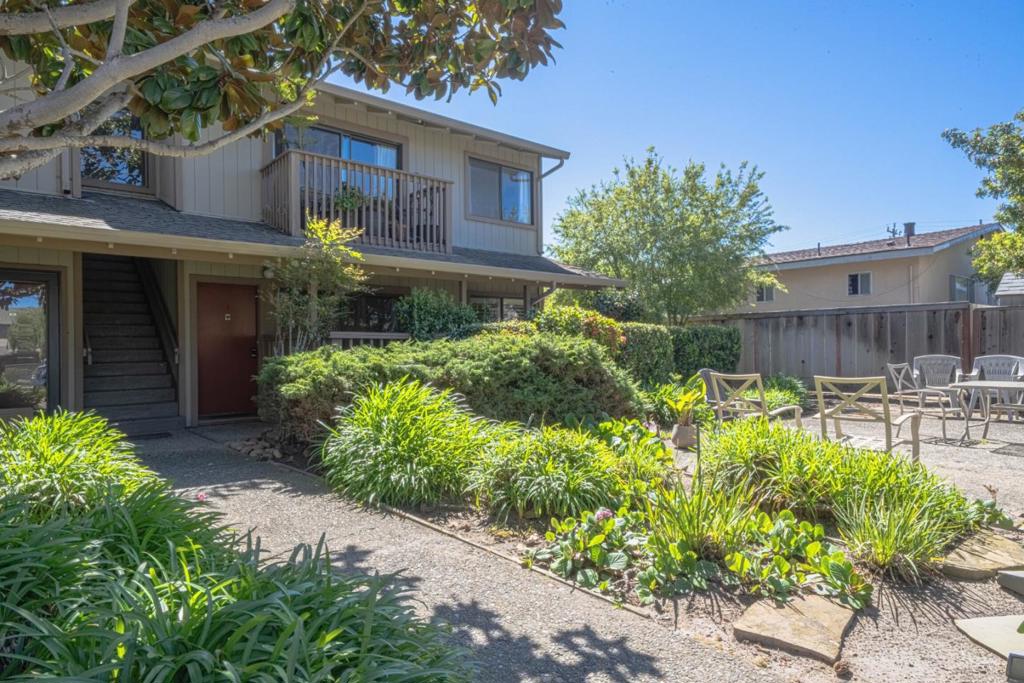 515 Ramona Court 1, Monterey, CA 93940 — photo 1