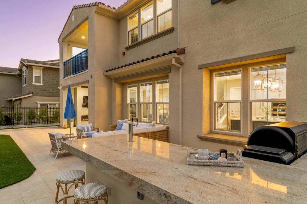 1814 Links Drive, Seaside, CA 93955 — photo 1
