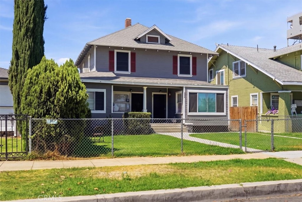 324 W C Street W