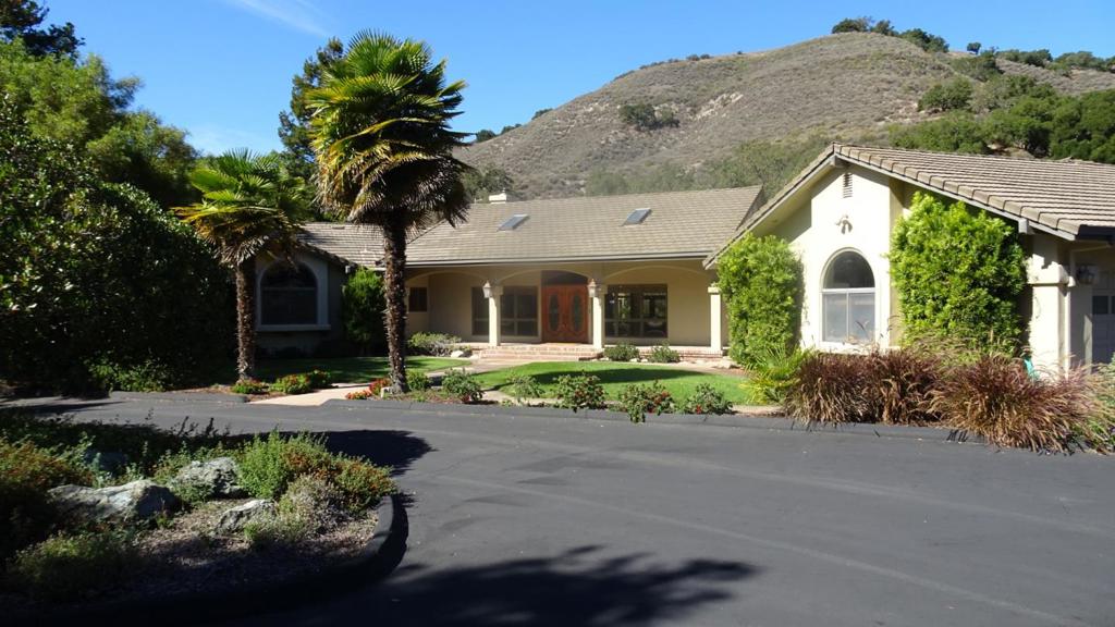 529 Corral De Tierra Road, Salinas, CA 93908 — photo 1