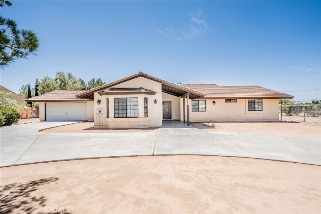 19951 US Highway 18, Apple Valley, CA 92307 — photo 1