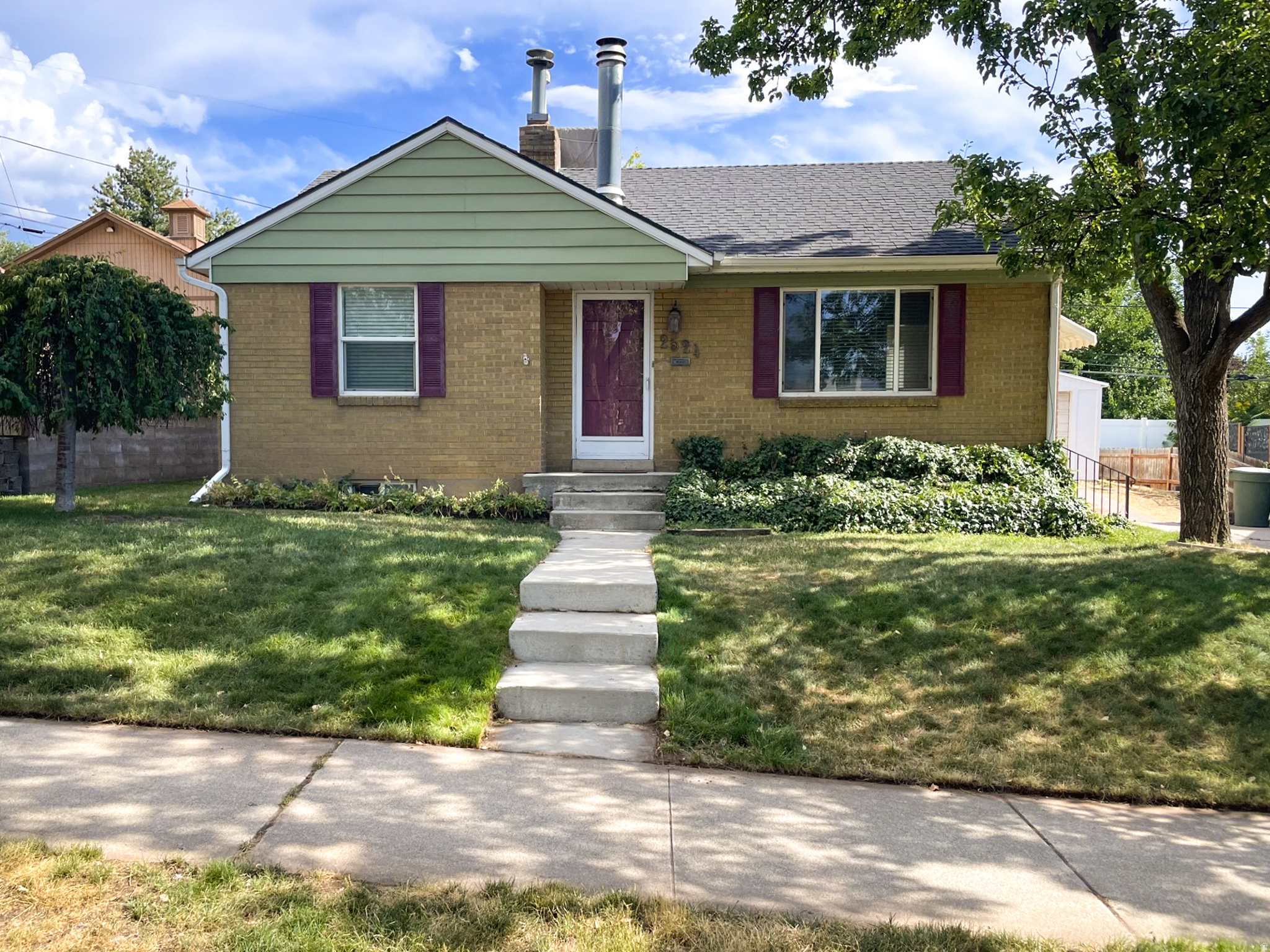 2524 E 2100 S, Salt Lake City, UT 84109 — photo 1