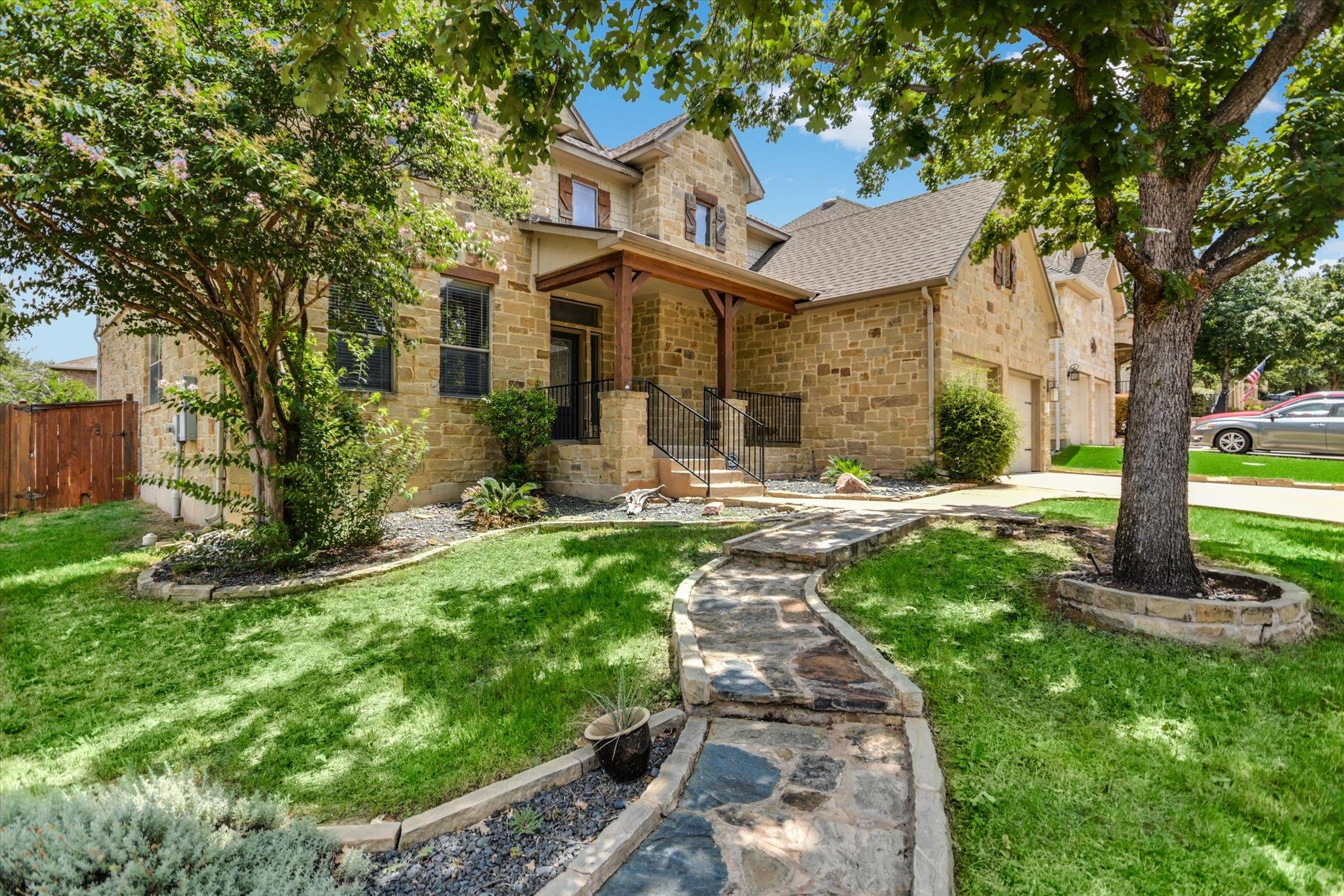 109  CHOKE CANYON Ln, Georgetown, TX 78628 — photo 1