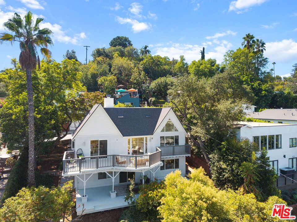 11543 Sunshine Terrace, Studio City, CA 91604 — photo 1