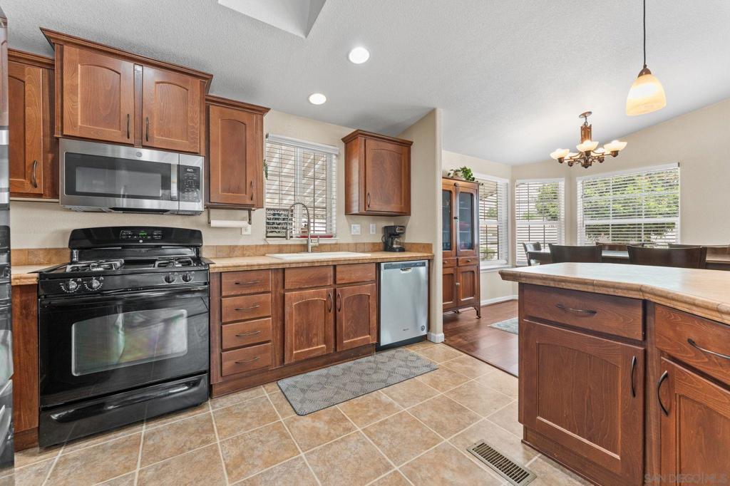 9395 Harritt SPC 215, Lakeside, CA 92040 — photo 1