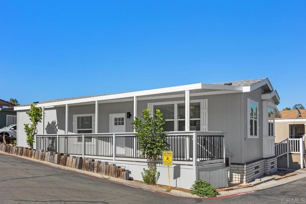 1638 Calavo Road 43, Fallbrook, CA 92028 — photo 1
