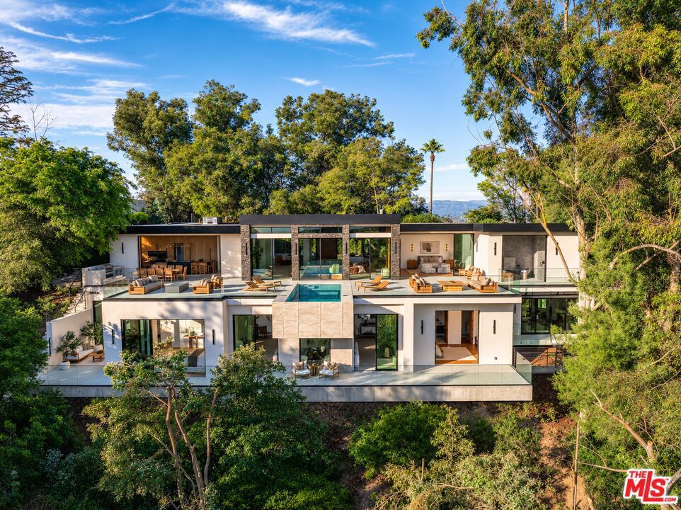 12752 Mulholland Drive, Los Angeles, CA 90210 — photo 1