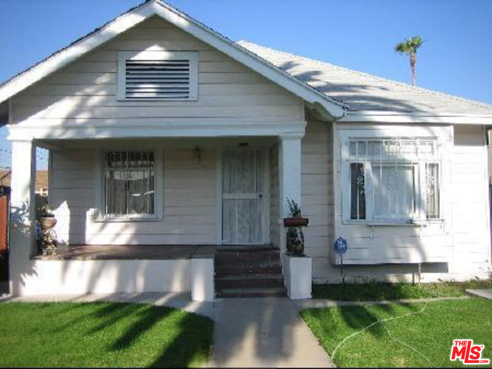 9210 S Figueroa Street, Los Angeles, CA 90003 — photo 1