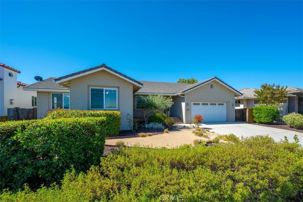595 Red Cloud, Paso Robles, CA 93446 — photo 1