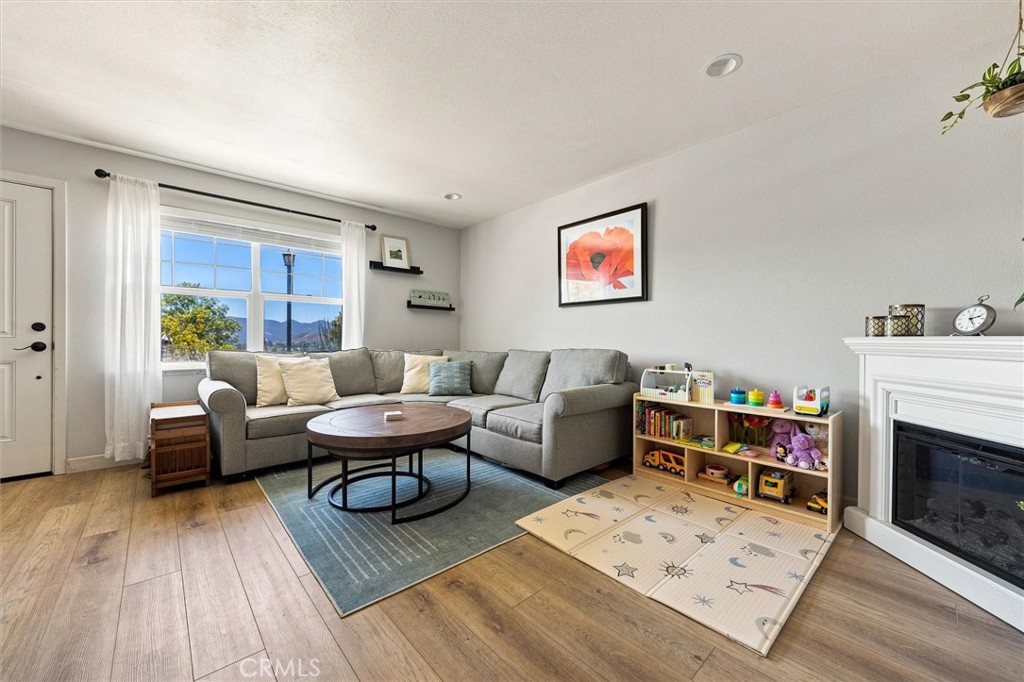 1043 Ella Street 11, San Luis Obispo, CA 93401 — photo 1