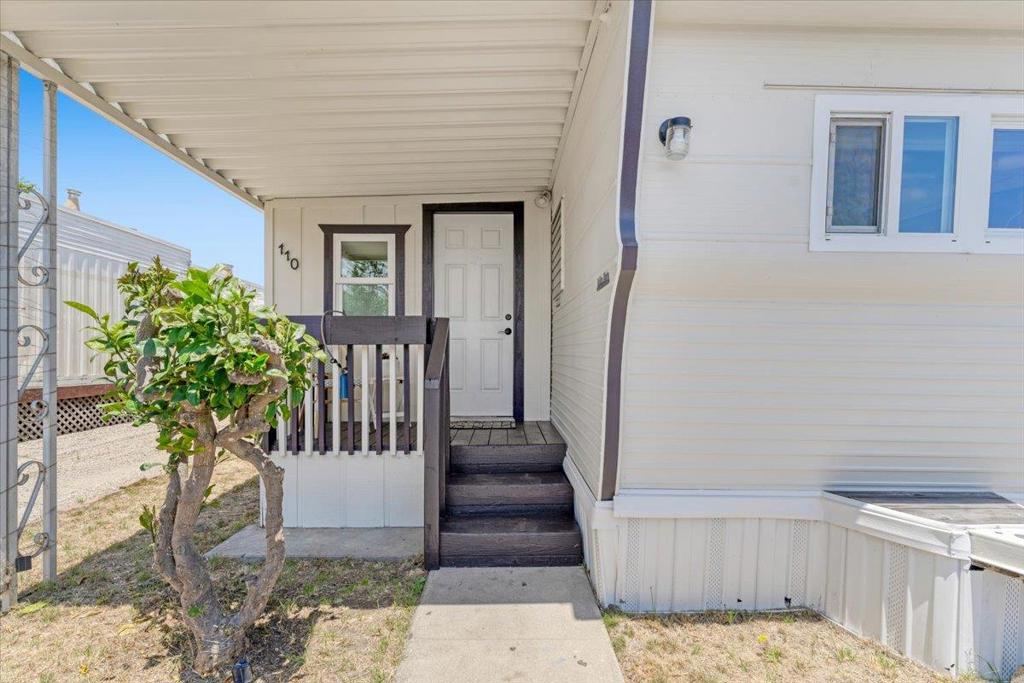 890 38th Avenue 110, Santa Cruz, CA 95062 — photo 1