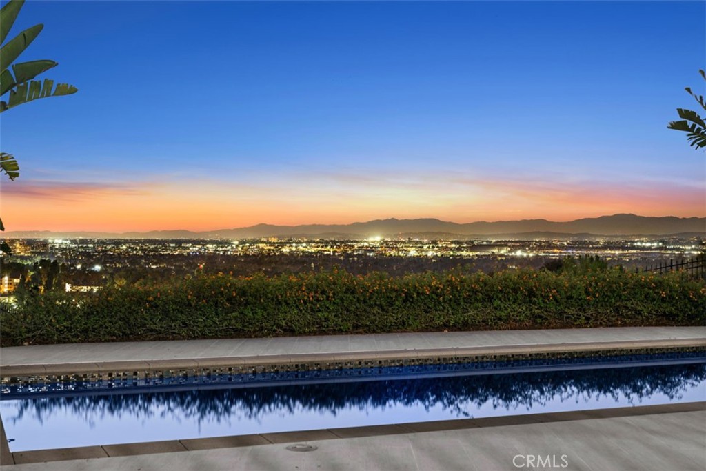 21 Chester, Irvine, CA 92603 — photo 1
