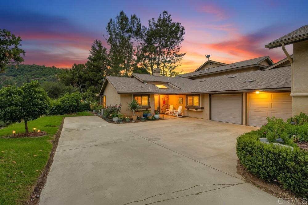 1637 Pala Lake Drive, Fallbrook, CA 92028 — photo 1