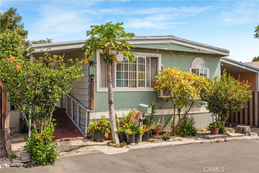 21111 Dolores St 109