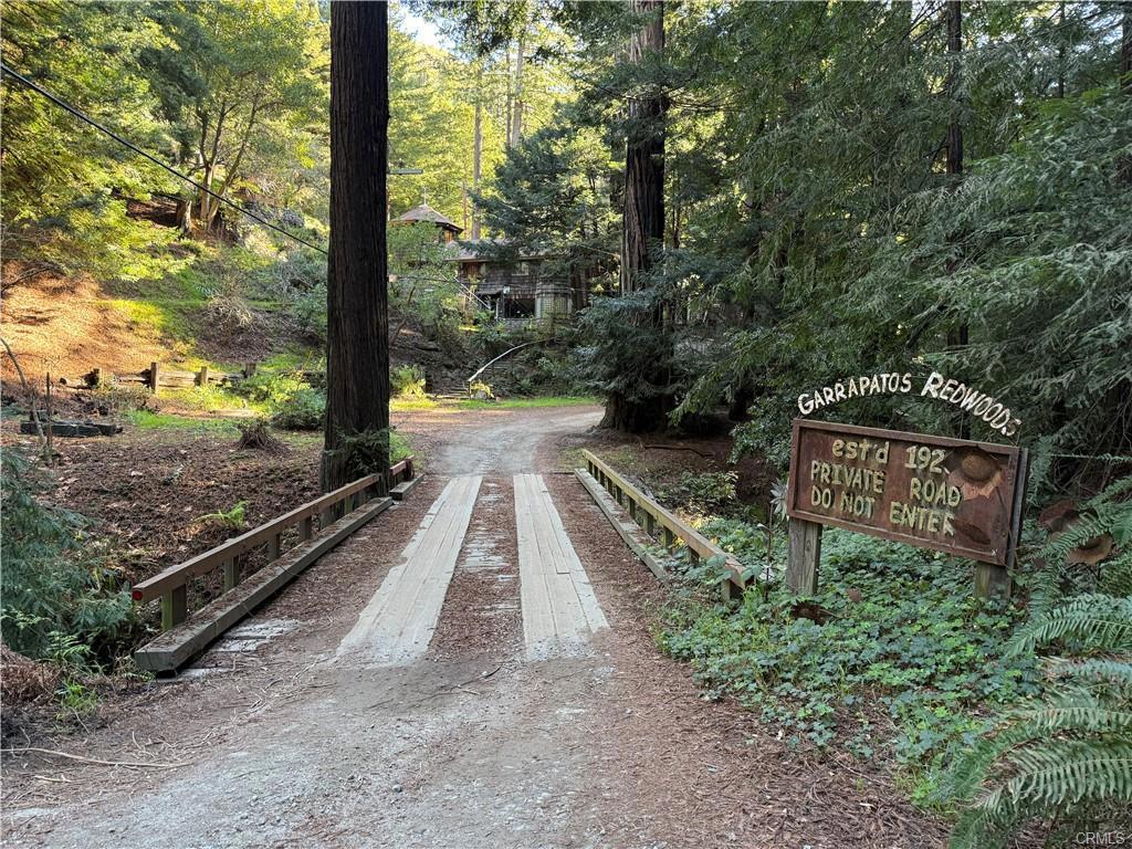65 Garapatos Redwoods Trail