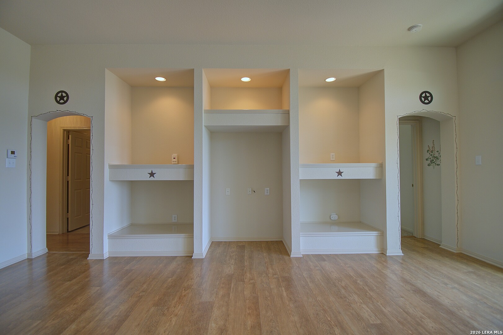 2140 Summit Crest Dr, ,  78028 — photo 1
