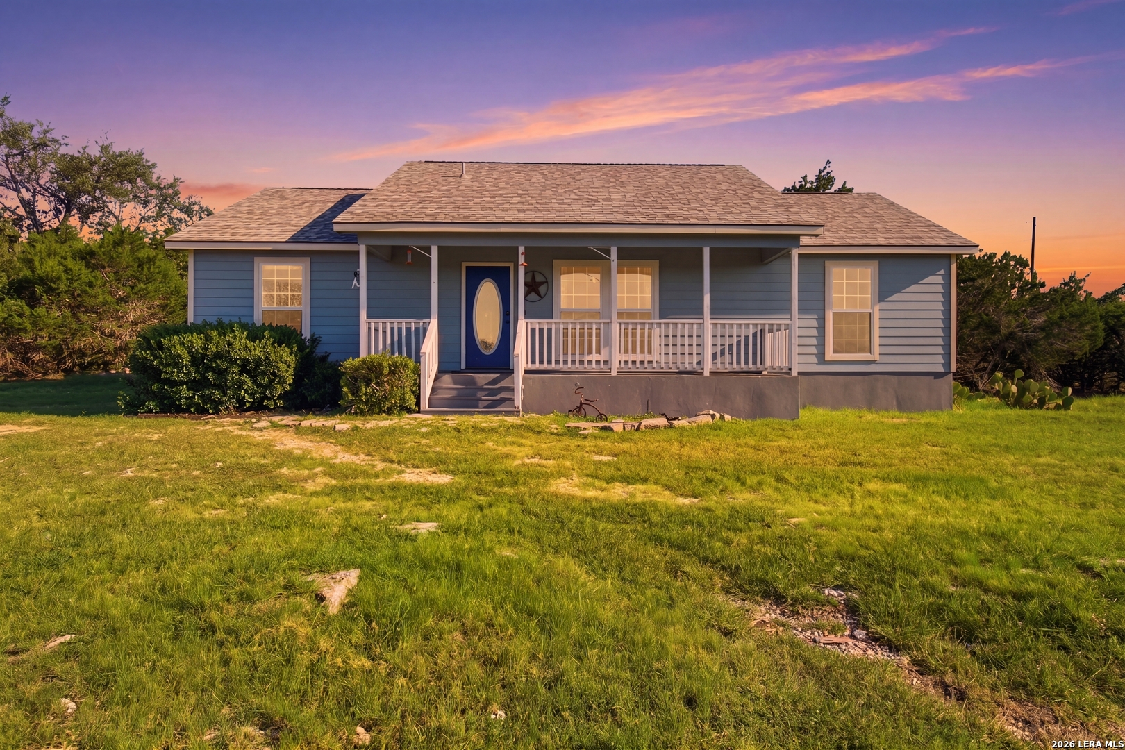 558 Mountain Creek Rd, Pipe Creek, TX 78063 — photo 1