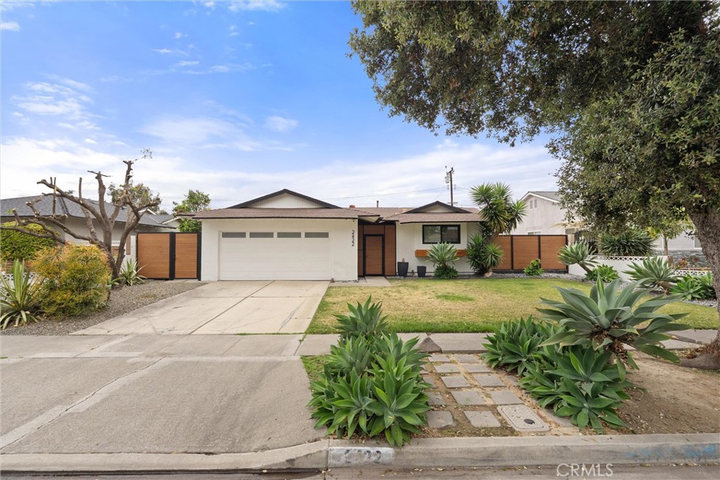 2422 S Salta Street, Santa Ana, CA 92704 — photo 1