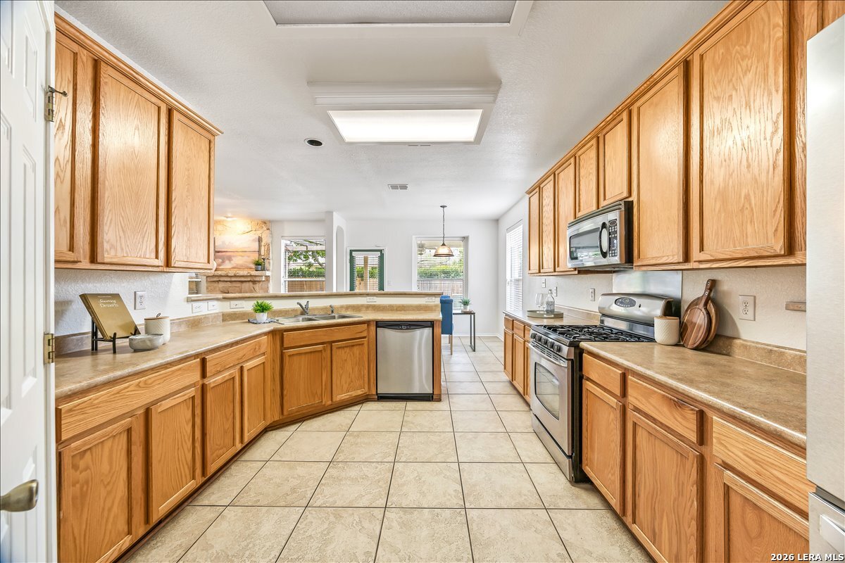 13906 Jubilee Way, ,  78023 — photo 1