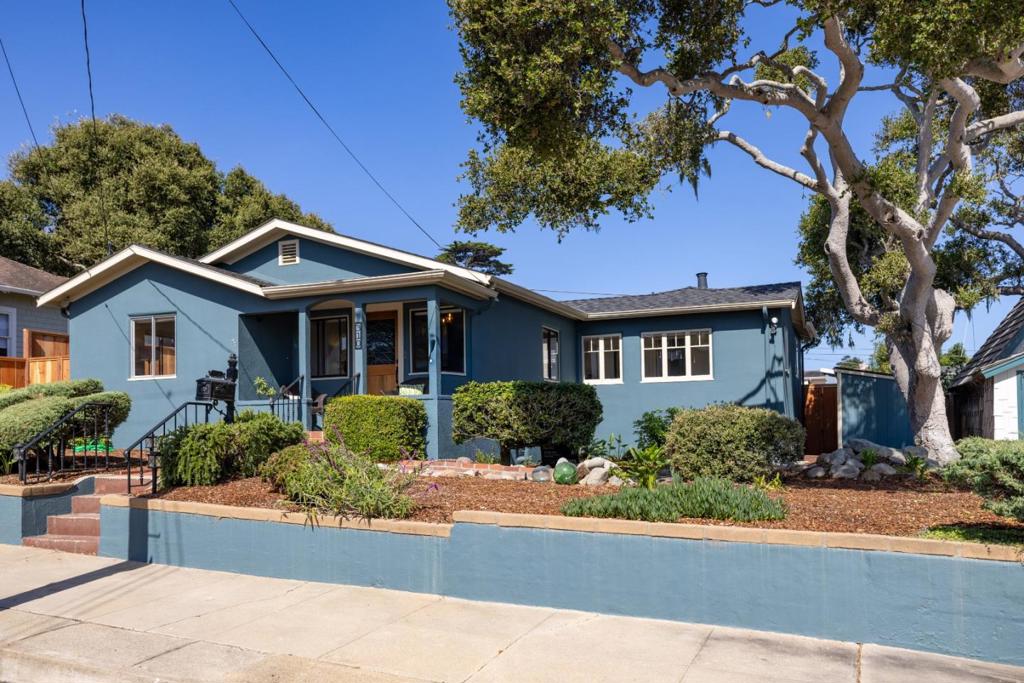310 Cypress Avenue, Pacific Grove, CA 93950 — photo 1
