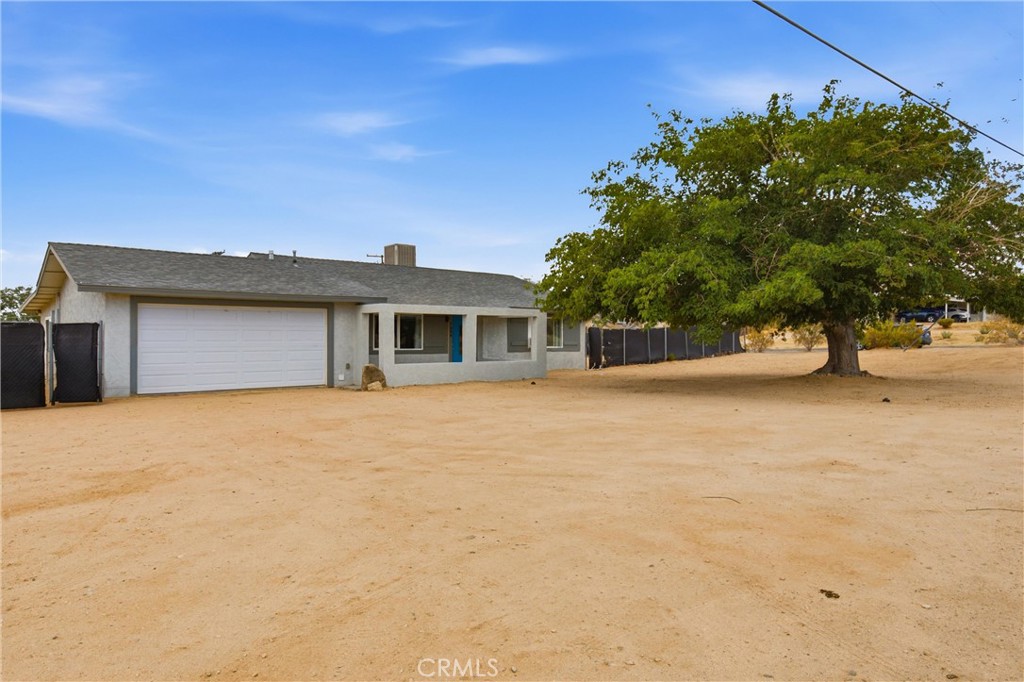 7399 Palomar, Yucca Valley, CA 92284 — photo 1