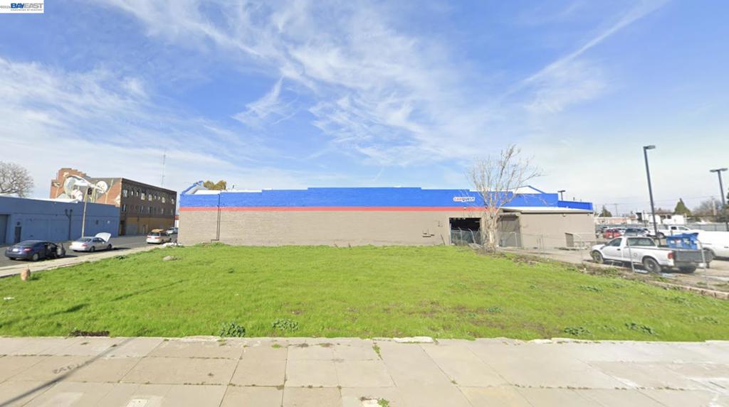 909 E Main Street, Stockton, CA 95202 — photo 1