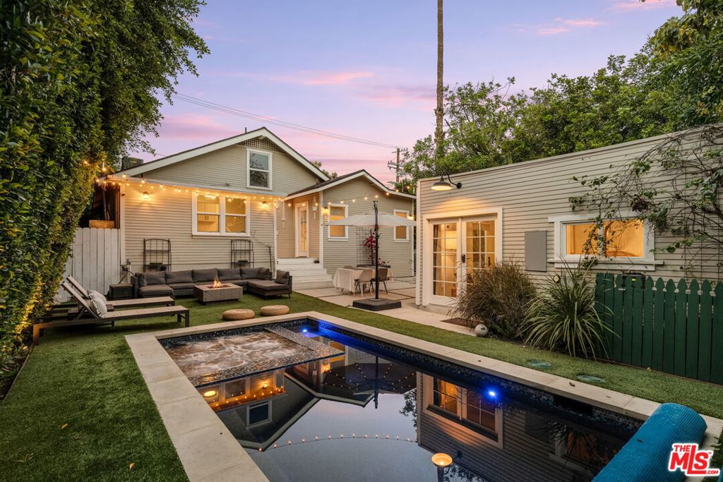 7030 De Longpre Avenue, Los Angeles, CA 90028 — photo 1