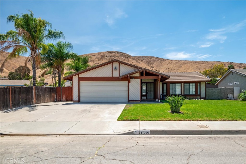 1539 Teton, San Bernardino, CA 92407 — photo 1